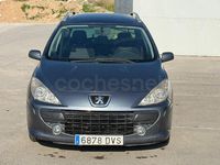 Usado Peugeot 307 110 CV (80 kW) 2006 Gris / plata Familiar