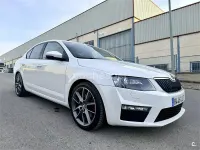 Usado Skoda Octavia RS 184 CV (135 kW) 2016 Blanco Familiar