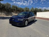 Usado VW Golf VIII Life 150 CV (110 kW) 2022 Azul Berlina
