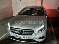 Usado Mercedes A180 Style 109 HP (80 kW) 2014 Cinzento Sedan
