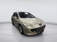 Usado Peugeot 307 110 CV (80 kW) 2007 Gris / plata Berlina