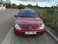 Usado Citroën Xsara Exclusive 110 CV (80 kW) 2001 Rojo Berlina