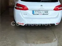 Usado Peugeot 308 Allure 130 CV (95 kW) 2021 Blanco Berlina