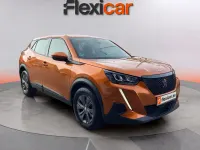 Usado Peugeot 2008 Active 101 CV (74 kW) 2021 Naranja SUV