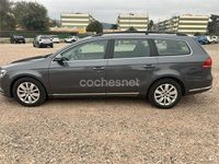 Usado VW Passat Advance 140 CV (102 kW) 2012 Gris / plata Familiar