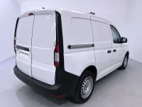 Usado VW Caddy 102 CV (75 kW) 2021 Blanco Monovolumen