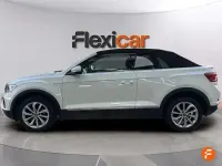 Usado VW T-Roc Cabriolet Style 110 CV (80 kW) 2023 Blanco Descapotable