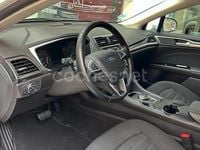Usado Ford Mondeo Trend 150 CV (110 kW) 2021 Blanco Familiar