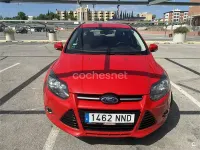 Usado Ford Focus Titanium 150 CV (110 kW) 2014 Rojo Familiar