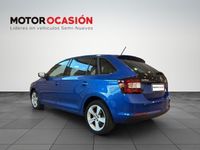 Usado Skoda Rapid Ambition 93 CV (68 kW) 2017 Azul metalizado Familiar