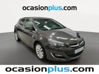Usado Opel Astra Excellence 140 CV (102 kW) 2014 Gris Utilitario