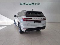 Usado Skoda Kodiaq SportLine 193 CV (141 kW) 2025 Blanco SUV