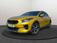 Usado Kia XCeed 120 CV (88 kW) 2022 Amarillo SUV