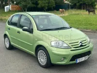 Usado Citroën C3 70 CV (51 kW) 2005 Verde Berlina