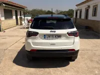 Usado Jeep Compass Sport 120 CV (88 kW) 2018 Blanco SUV