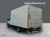Usado Iveco Daily 156 CV (114 kW) 2023 Blanco Van