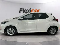 Usado Toyota Yaris Edition 125 CV (91 kW) 2022 Blanco Utilitario
