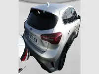 Usado Ford Focus ST-Line 125 CV (91 kW) 2023 Gris / plata Berlina