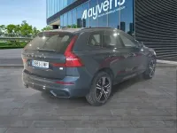 Usado Volvo XC60 R-Design 350 CV (257 kW) 2022 Azul SUV