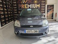 Usado Ford Fiesta 68 CV (50 kW) 2005 Gris / plata Berlina
