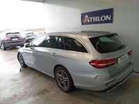 Usado Mercedes E300 320 CV (235 kW) 2023 Gris Familiar