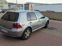 Usado VW Golf IV Highline 115 CV (84 kW) 2002 Gris / plata Berlina