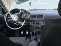 Usado VW Golf IV Conceptline 105 CV (77 kW) 2002 Negro Berlina