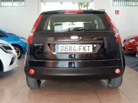 Usado Ford Fiesta Ambiente 70 CV (51 kW) 2007 Azul Utilitario