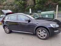 Usado Volvo V60 CC Summum 190 CV (139 kW) 2016 Negro Familiar