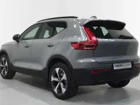 Nuevo Volvo XC40 Ultra 2026 Gris SUV