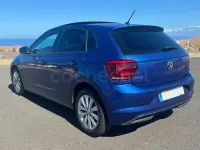 Usado VW Polo Sportline 95 CV (69 kW) 2019 Azul Utilitario