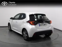 Usado Toyota Yaris Hybrid Active 116 CV (85 kW) 2025 Blanco Berlina