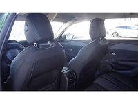 Usado Peugeot 308 Allure 131 CV (96 kW) 2024 Verde Berlina