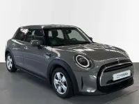 Usado Mini ONE 102 CV (75 kW) 2021 Gris Utilitario