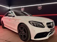 Usado Mercedes C220 AMG line 170 CV (125 kW) 2016 Blanco Berlina