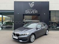 Usado BMW 118 150 CV (110 kW) 2020 Gris / plata Utilitario