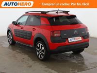 Usado Citroën C4 Cactus PureTech 110 CV (80 kW) 2017 Rojo Utilitario