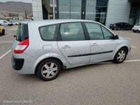 Usado Renault Grand Scénic II Dynamique 110 CV (80 kW) 2006 Beige Monovolumen
