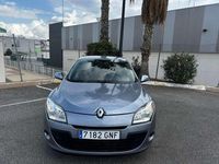 Usado Renault Mégane III Authentique 86 CV (63 kW) 2009 Gris Utilitario
