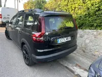 Usado Dacia Jogger Comfort 100 CV (73 kW) 2023 Negro Monovolumen