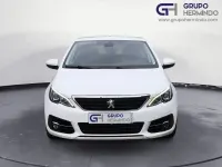 Usado Peugeot 308 Style 100 CV (73 kW) 2020 Blanco Berlina