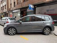 Usado VW Touran Sportline 150 CV (110 kW) 2019 Gris / plata Monovolumen
