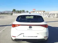 Usado Seat Leon Style 115 CV (84 kW) 2022 Blanco