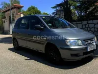 Usado Hyundai Matrix GLS 103 CV (75 kW) 2002 Azul Monovolumen