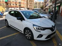 Używany Renault Clio V Equilibre 100 KM (73 kW) 2023 Biały Sedan/Limuzyna