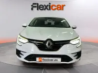 Usado Renault Mégane II Intens 116 CV (85 kW) 2022 Blanco Berlina
