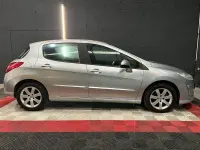 Usado Peugeot 308 90 CV (66 kW) 2010 Gris / plata Berlina
