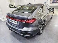 Käytetty Audi A5 S-Line 204 HP (150 kW) 2024 Harmaa Sedan
