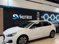 Usado Hyundai i30 GO! 116 CV (85 kW) 2018 Blanco Berlina