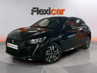 Usado Peugeot 208 Allure 101 CV (74 kW) 2023 Negro Utilitario